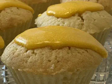 Citronmuffins med syrlig glasur, billede 11