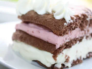 Lagkage med jordbær og hvid chokolade, billede 4