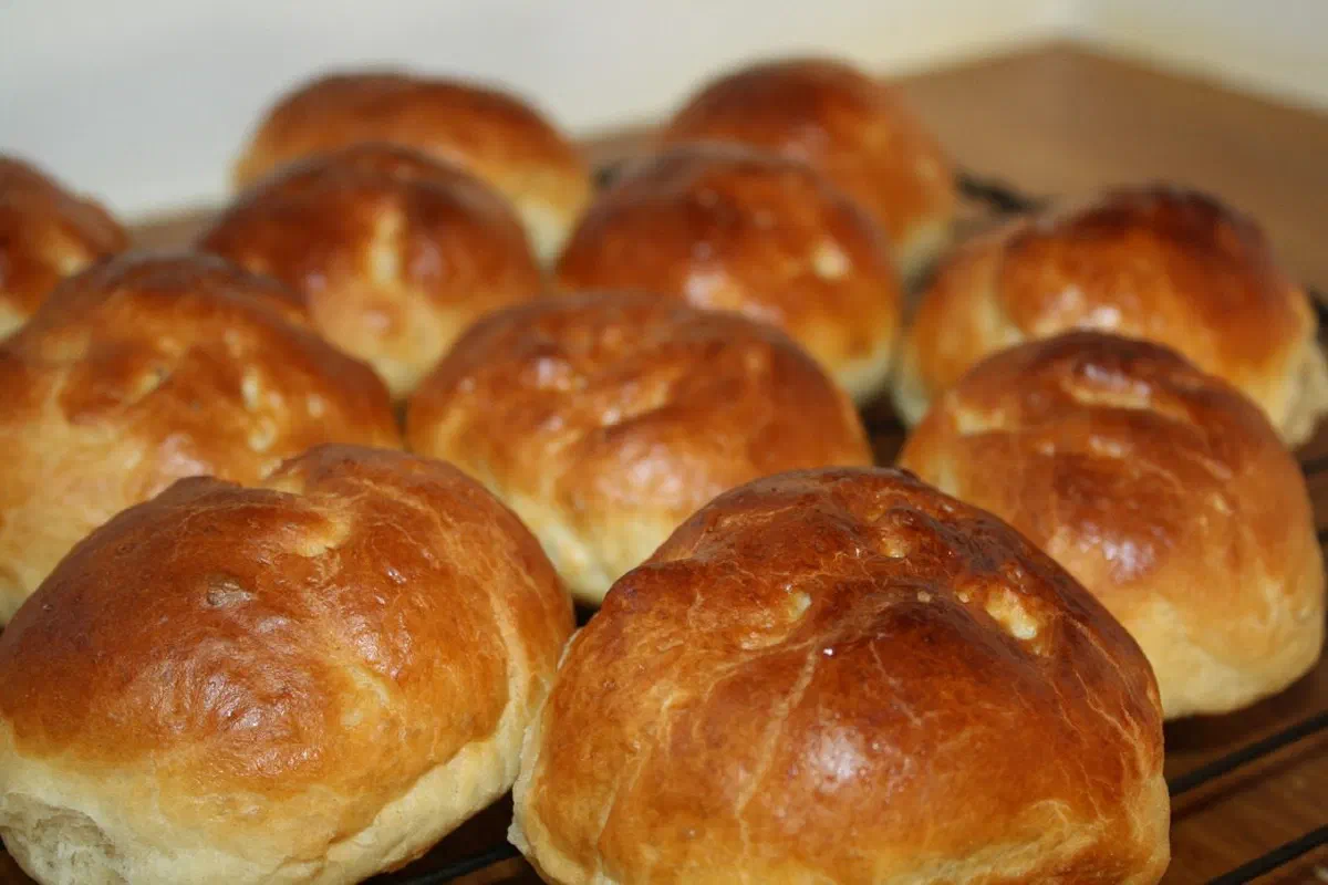 Lynboller (fødselsdagsboller)