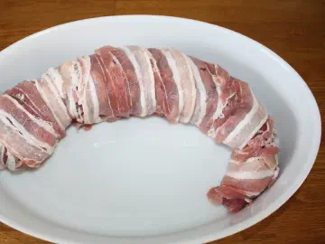 Mørbrad med pikantost og bacon, billede 1