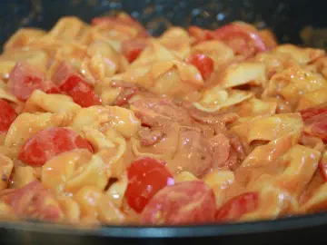 Tortellini med pepperoni og tomater, billede 8